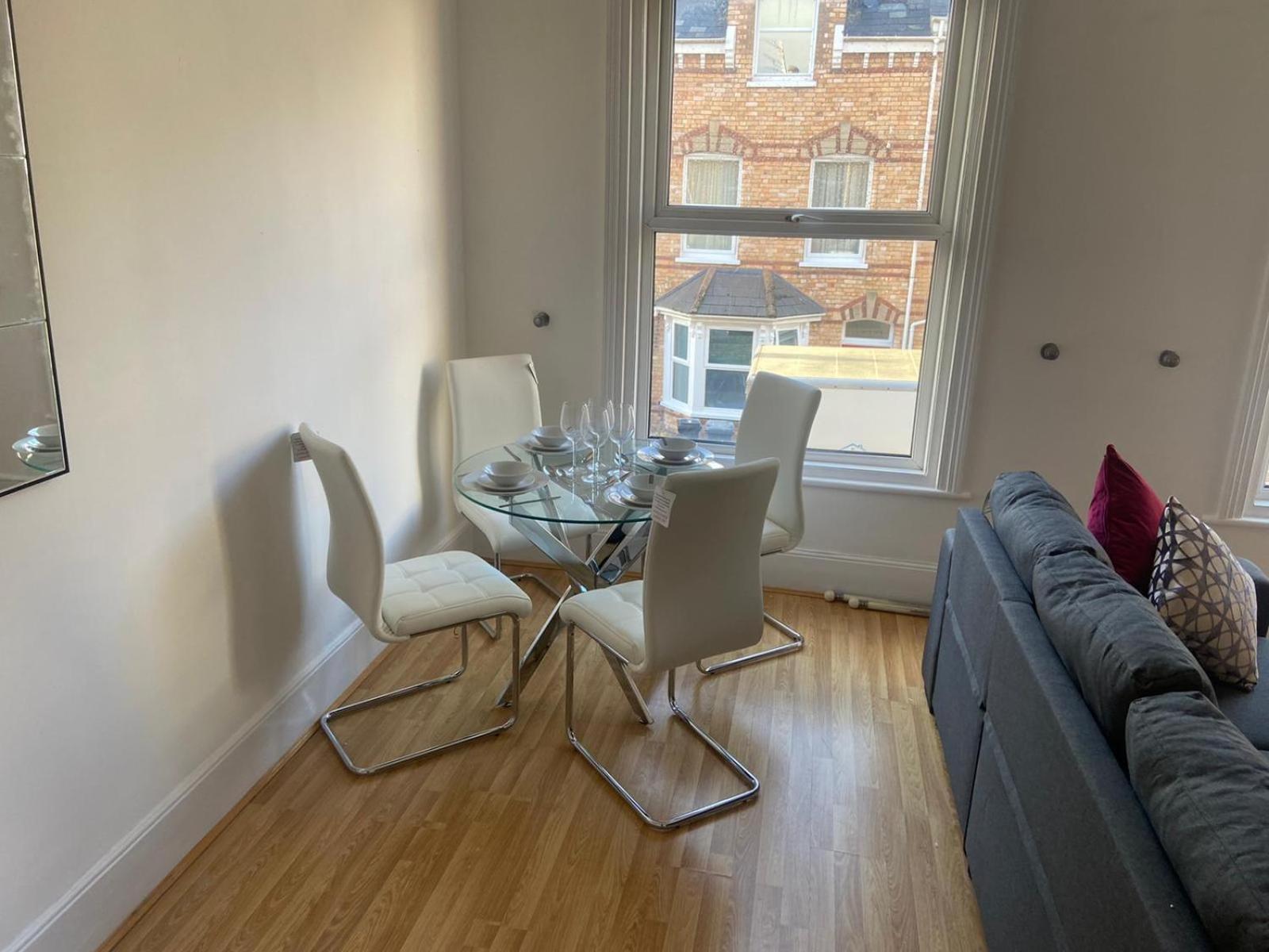 Raleigh Ff&Tf - 1 Bed Georgian Flat In The Centre Of Exeter, Free Parking With Wifi Apartment Ngoại thất bức ảnh